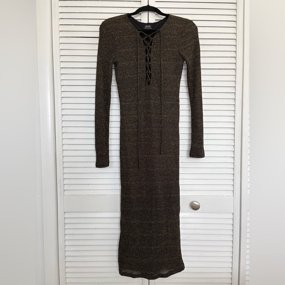 Bardot for Anthropologie | Romeo Lace-Up Midi Dress | Black & Gold | Size 8 - Picture 3 of 16
